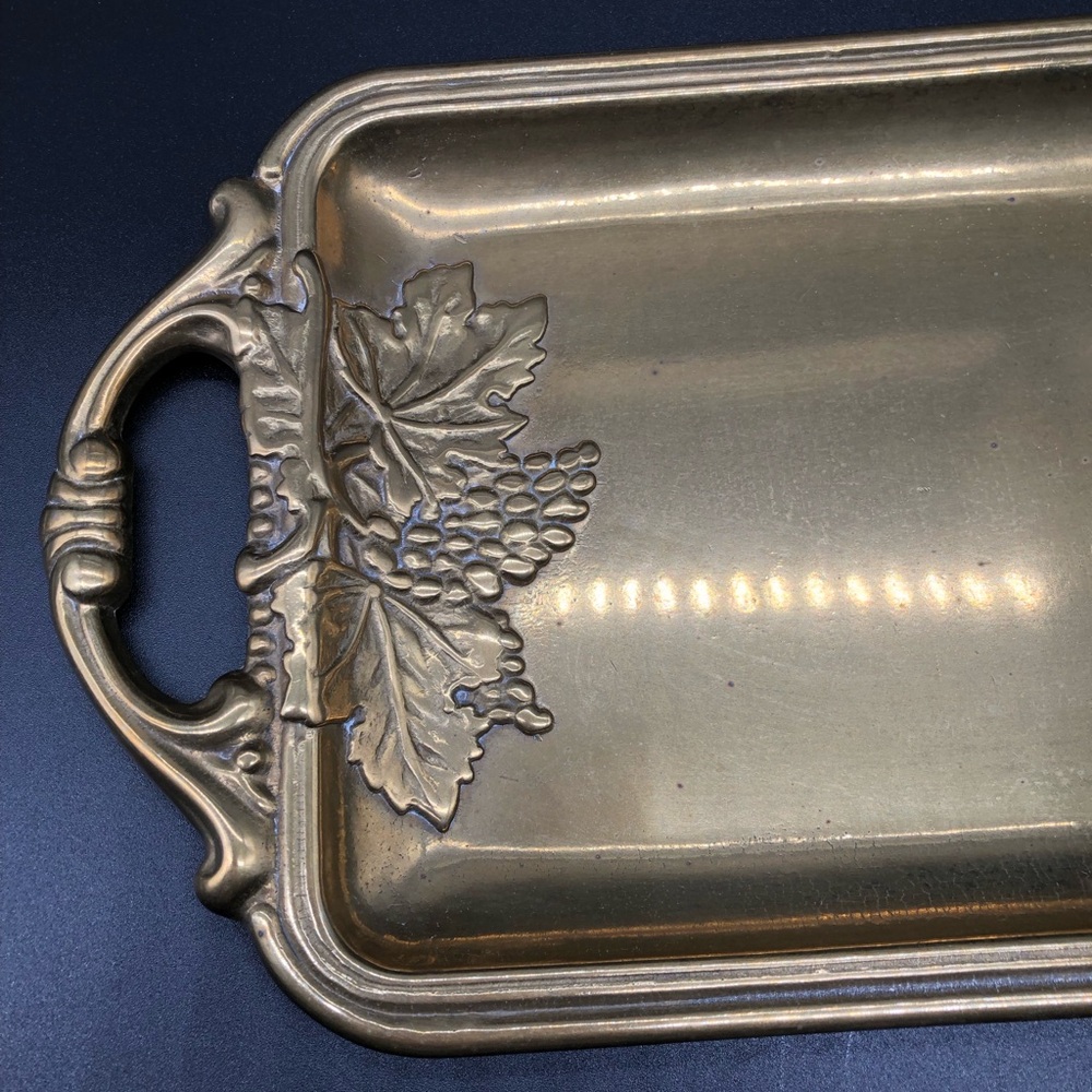 Heavy Solid Brass Tray ~ Made in Italy ~ Grapes Leaf Design Double Handle - Picture 3 of 6